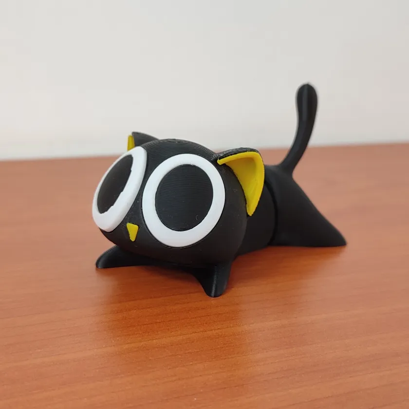 Gato Ojos Grandes - 9 cm